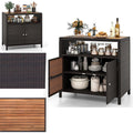 Une touche de caractere, buffet avec portes, avec etageres dans un ton vert