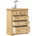 Une silhouette equilibree pour ce buffet avec tiroirs, aux accents metalliques, teinte bois naturel et vert