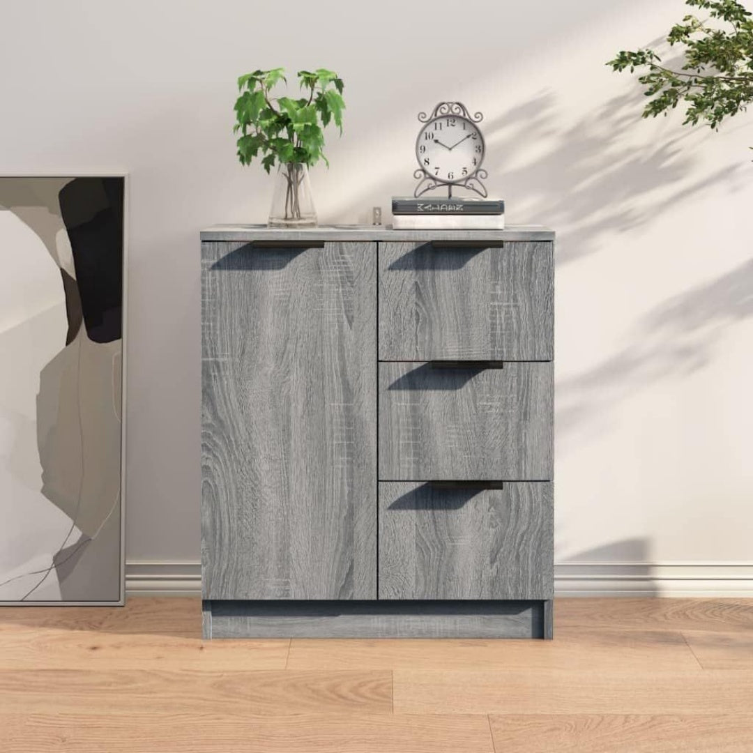 Le charme du rangement avec ce buffet avec portes, avec etageres, coloris gris et bois naturel