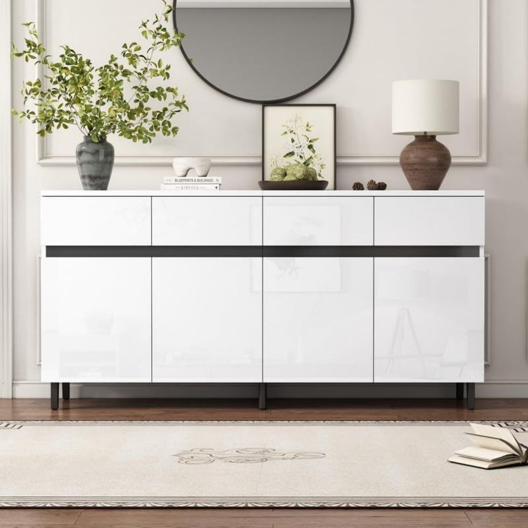 Pour un interieur harmonieux, buffet avec tiroirs, avec portes en finition blanc