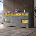 Un espace mieux organise grace a ce buffet avec tiroirs, avec portes, finition gris et vert